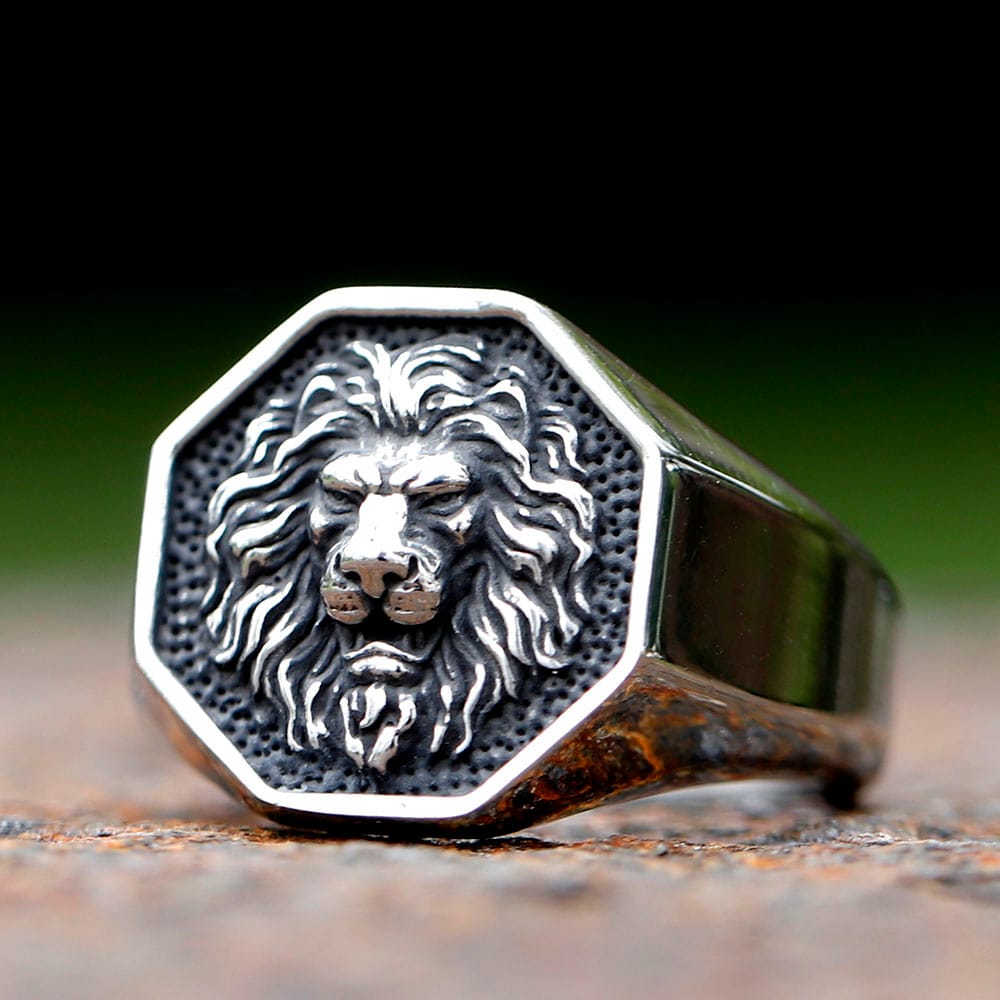Overhead shot of the punk-inspired lion ring, showcasing its detailed mane and overall design.