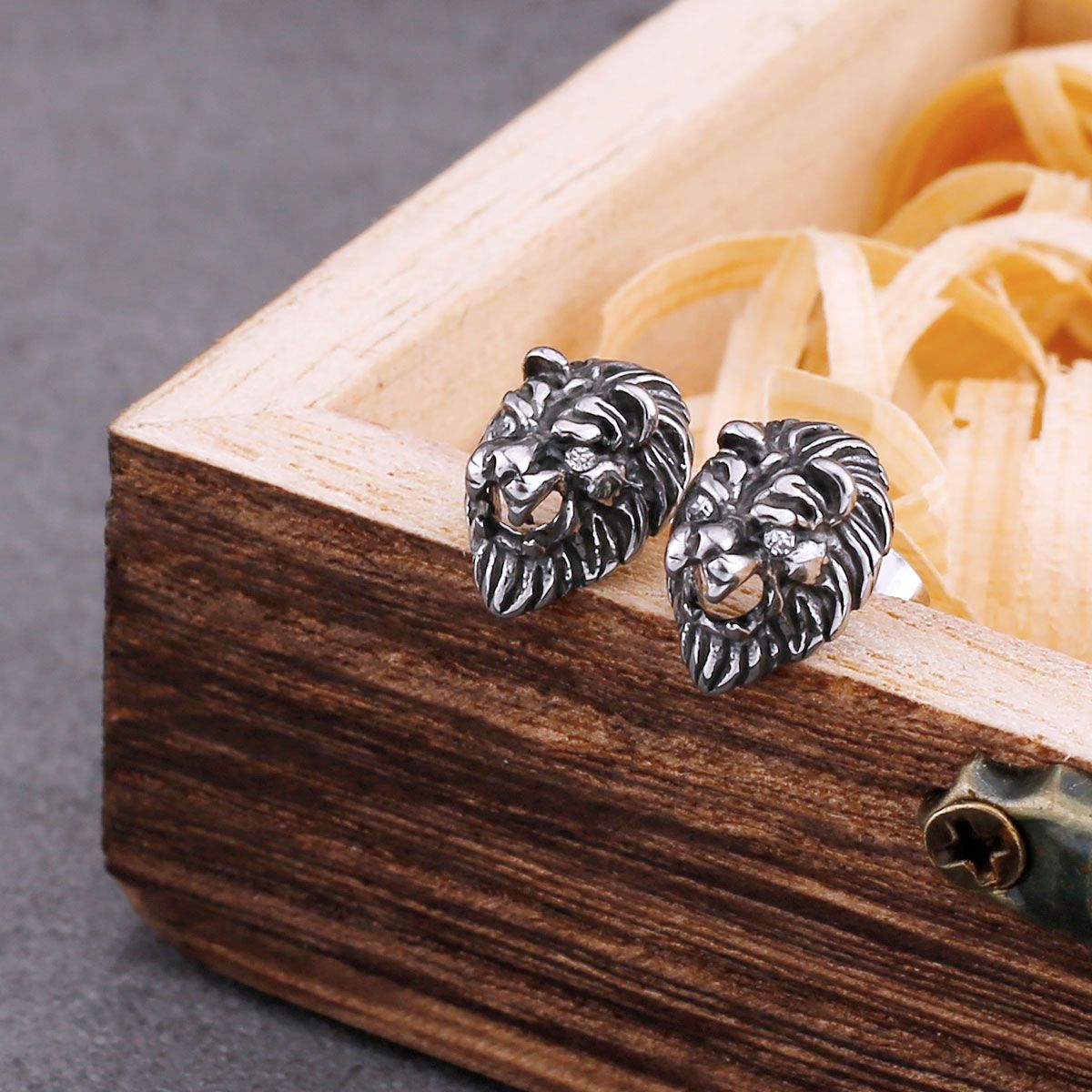 Men's Stainless Steel Lion Head Stud Earrings