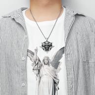 Full view of the men's skull cowboy pendant necklace with chain
