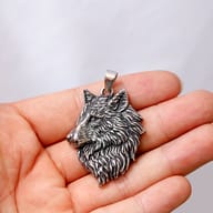 316L stainless steel wolf head pendant paired with link chain option A