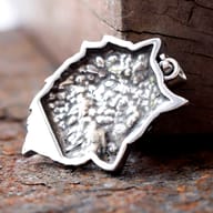 Viking wolf pendant shown with alternative heavy chain option B