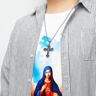 Full view of the sturdy 316L stainless steel Jesus cross necklace with its robust chain.